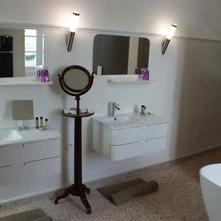 Chateau De La Fresnaye *